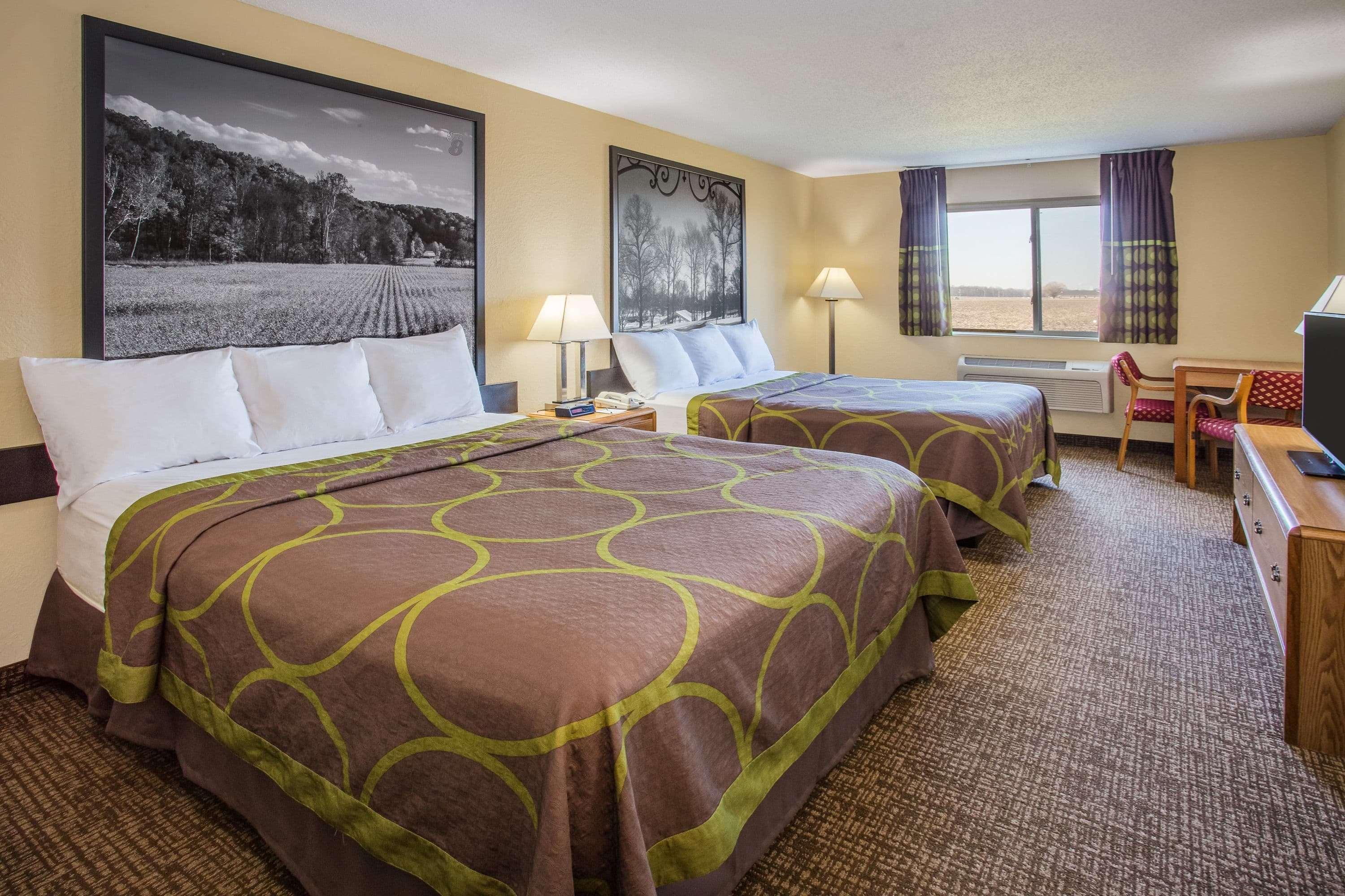 Super 8 By Wyndham Remington Hotel Buitenkant foto